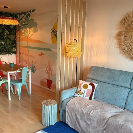 公寓 Lili, Cosy Et Elegant, Wifi, Terrasse Vue Sur