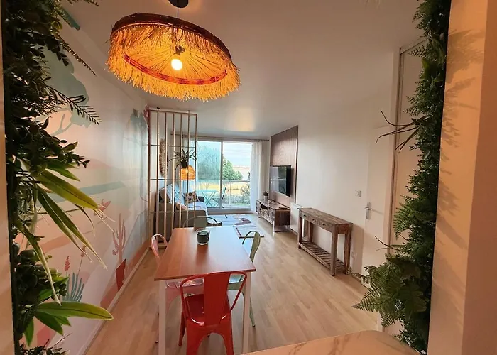 Apartamento Lili, Cosy Et Elegant, Wifi, Terrasse Vue Sur La Rochelle (Charente-Maritime)