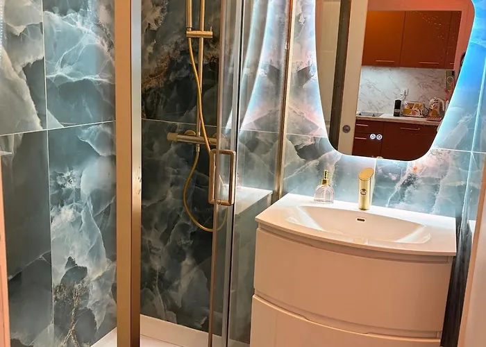 Lili, Cosy Et Elegant, Wifi, Terrasse Vue Sur Λα Ροσέλ